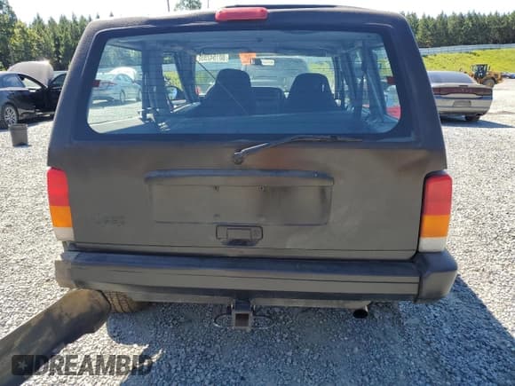 ✅ 1997 Jeep Cherokee SE • VIN: 1J4FJ28S9VL564657 • Lot: 80154285. Wystawiony na Copart z przebiegiem 252 148 mil. Bezpłatny archiwum sprzedaży aukcyjnych z USA i szczegółowy raport historii pojazdu na DreamBid. Zdjęcie 6.