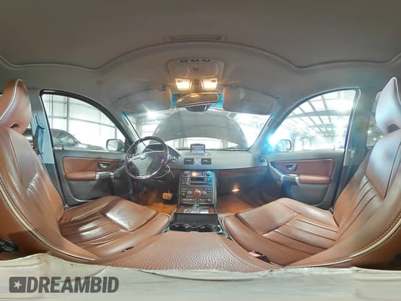 ✅ 2014 Volvo XC90 • VIN: YV4952CZ7E1700840 • Lot: 81296125. Listed on Copart with 146,078 mi. Free auction sales archive from the USA and detailed vehicle history report at DreamBid. Image 15.