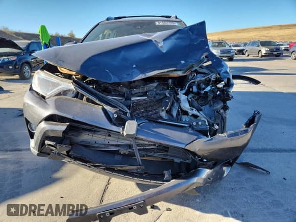 ✅ 2018 Toyota RAV4 XLE • VIN: JTMRFREV9JJ718155 • Лот: 91582725. Опубликован ранее на Copart с пробегом 123 361 миль. Бесплатный доступ к архиву аукционных продаж из США и подробный отчёт об истории автомобиля на DreamBid. Изображение 5.