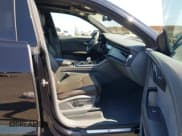 ✅ 2021 Audi Q8 Prestige • VIN: WA1FVAF14MD011805 • Lot: 42559017. Listed on IAAI with 73,163 mi. Free auction sales archive from the USA and detailed vehicle history report at DreamBid. Image 5.