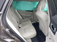 ✅ 2018 Volvo XC60 Inscription • VIN: YV4102RL5J1044873 • Lot: 42336084. Listed on IAAI with 65,812 mi. Free auction sales archive from the USA and detailed vehicle history report at DreamBid. Image 8.