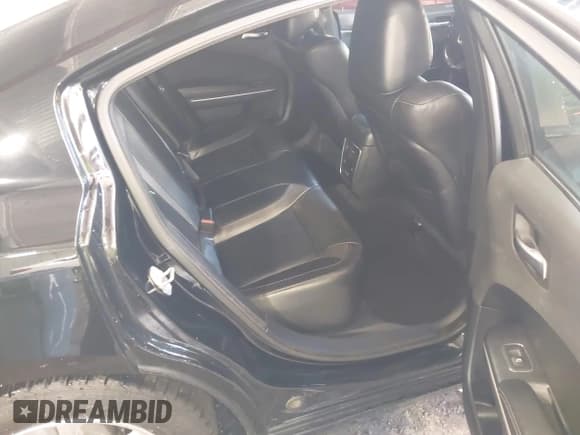 ✅ 2020 Dodge Charger SXT • VIN: 2C3CDXBG1LH123671 • Lot: 43473719. Wystawiony na IAAI z przebiegiem 98 637 mil. Bezpłatny archiwum sprzedaży aukcyjnych z USA i szczegółowy raport historii pojazdu na DreamBid. Zdjęcie 8.