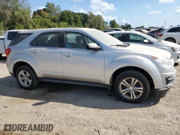 ✅ 2015 Chevrolet Equinox LS • VIN: 2GNALAEK8F1117356 • Лот: 70584164. Опубликован ранее на Copart с пробегом 102 461 миль. Бесплатный доступ к архиву аукционных продаж из США и подробный отчёт об истории автомобиля на DreamBid. Изображение 4.