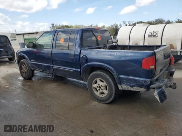 ✅ 2004 Chevrolet S-10 LS • VIN: 1GCDT13X84K139701 • Лот: 47291865. Опубликован ранее на Copart с пробегом Не указан. Бесплатный доступ к архиву аукционных продаж из США и подробный отчёт об истории автомобиля на DreamBid. Изображение 2.