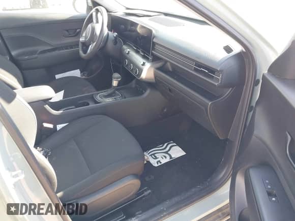 2024 Hyundai Kona SE with VIN KM8HACABXRU077297, listed as a IAAI auction lot 41562438 with 20,660 mi miles and . Bid and sale history available at DreamBid. Image 5.