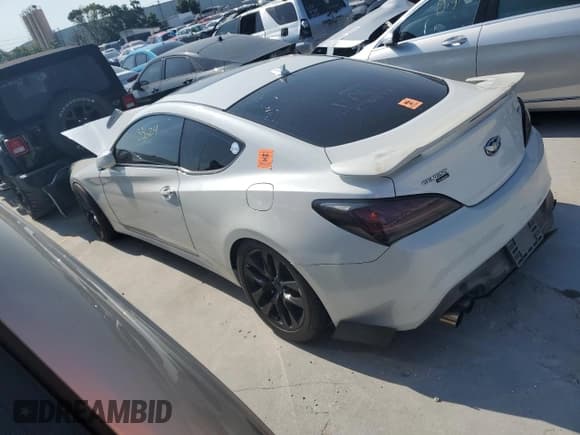 ✅ 2013 Hyundai Genesis Coupe Premium • VIN: KMHHT6KD4DU095556 • Lot: 57264175. Wystawiony na Copart z przebiegiem 135 624 mil. Bezpłatny archiwum sprzedaży aukcyjnych z USA i szczegółowy raport historii pojazdu na DreamBid. Zdjęcie 2.