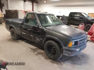 ✅ 1997 Chevrolet S-10 LS • VIN: 1GCCS1442VK191815 • Лот: 41306136. Опубликован ранее на IAAI с пробегом 282 097 миль. Бесплатный доступ к архиву аукционных продаж из США и подробный отчёт об истории автомобиля на DreamBid. Изображение 1.
