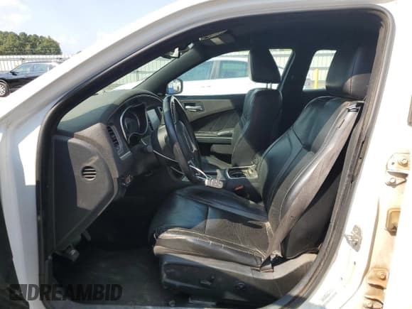 ✅ 2015 Dodge Charger SXT • VIN: 2C3CDXHG5FH862747 • Lot: 81292775. Listed on Copart with 179,780 mi. Free auction sales archive from the USA and detailed vehicle history report at DreamBid. Image 7.