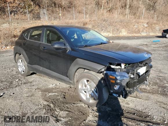 2024 Hyundai Kona SE with VIN KM8HA3AB4RU147151, listed as a Copart auction lot 84599314 with 5,617 mi miles and Salvage title. Bid and sale history available at DreamBid. Image 4.