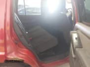 ✅ 2009 Ford Explorer XLT • VIN: 1FMEU73E09UA36105 • Lot: 42076094. Wystawiony na IAAI z przebiegiem 256 173 mil. Bezpłatny archiwum sprzedaży aukcyjnych z USA i szczegółowy raport historii pojazdu na DreamBid. Zdjęcie 8.