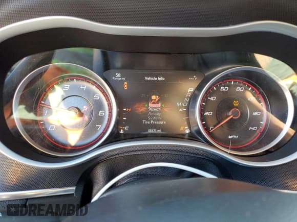 ✅ 2018 Dodge Charger SXT Plus • VIN: 2C3CDXHG9JH162898 • Лот: 91881095. Опубликован ранее на Copart с пробегом 55 171 миль. Бесплатный доступ к архиву аукционных продаж из США и подробный отчёт об истории автомобиля на DreamBid. Изображение 9.