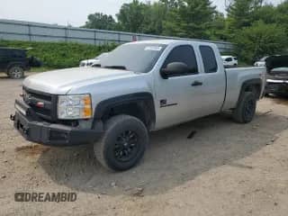2011 Chevrolet Silverado 1500 Work Truck с VIN 1GCRKPEA2BZ104063, выставлен на аукционе Copart как лот 67524685 с пробегом 184 104 миль миль и Чистый • Clean title. История ставок и продаж доступна на DreamBid. Изображение 1.