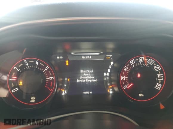 ✅ 2018 Dodge Challenger SXT • VIN: 2C3CDZAG4JH224052 • Lot: 69093355. Wystawiony na Copart z przebiegiem 102 512 mil. Bezpłatny archiwum sprzedaży aukcyjnych z USA i szczegółowy raport historii pojazdu na DreamBid. Zdjęcie 9.