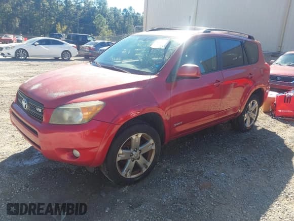 ✅ 2008 Toyota RAV4 Sport • VIN: JTMBK32V686035079 • Lot: 43539857. Listed on IAAI with 213,676 mi. Free auction sales archive from the USA and detailed vehicle history report at DreamBid. Image 2.