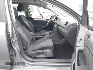 ✅ 2013 Volkswagen Golf • VIN: WVWDB7AJ1DW121084 • Lot: 43617194. Listed on IAAI with 91,191 mi. Free auction sales archive from the USA and detailed vehicle history report at DreamBid. Image 5.