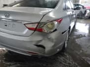 ✅ 2011 Hyundai Sonata Limited • VIN: 5NPEC4AC1BH202977 • Lot: 43547329. Listed on IAAI with 246,016 mi. Free auction sales archive from the USA and detailed vehicle history report at DreamBid. Image 6.