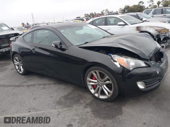 ✅ 2012 Hyundai Genesis Coupe Grand Touring • VIN: KMHHU6KH9CU071252 • Lot: 42358871. Wystawiony na IAAI z przebiegiem 92 528 mil. Bezpłatny archiwum sprzedaży aukcyjnych z USA i szczegółowy raport historii pojazdu na DreamBid. Zdjęcie 1.