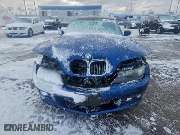 ✅ 2000 BMW Z3 2.5 • VIN: 4USCH9347YLG03205 • Лот: 94630905. Опубликован ранее на Copart с пробегом 88 842 миль. Бесплатный доступ к архиву аукционных продаж из США и подробный отчёт об истории автомобиля на DreamBid. Изображение 5.