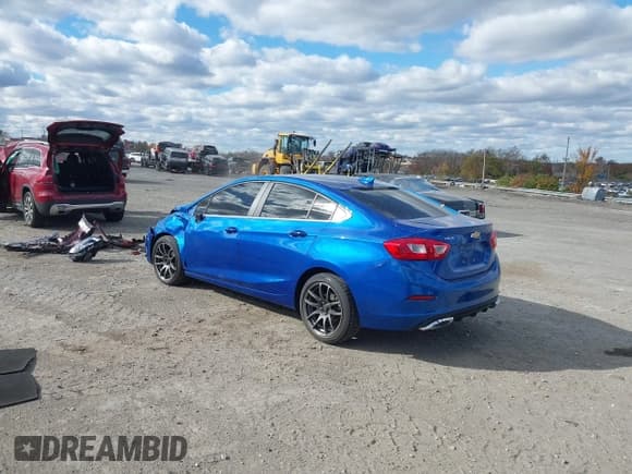 ✅ 2017 Chevrolet Cruze LT • VIN: 1G1BE5SM7H7158824 • Лот: 43632097. Опубликован ранее на IAAI с пробегом 81 777 миль. Бесплатный доступ к архиву аукционных продаж из США и подробный отчёт об истории автомобиля на DreamBid. Изображение 3.