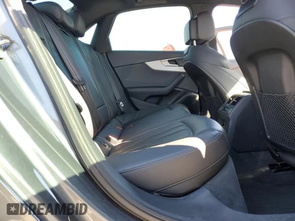 ✅ 2018 Audi A4 Premium Plus • VIN: WAUENAF45JN002092 • Lot: 87309275. Wystawiony na Copart z przebiegiem 93 008 mil. Bezpłatny archiwum sprzedaży aukcyjnych z USA i szczegółowy raport historii pojazdu na DreamBid. Zdjęcie 10.