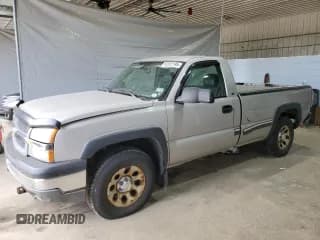 ✅ 2005 Chevrolet Silverado 1500 LS • VIN: 1GCEK14VX5Z307707 • Лот: 63302195. Опубликован ранее на Copart с пробегом 107 394 миль. Бесплатный доступ к архиву аукционных продаж из США и подробный отчёт об истории автомобиля на DreamBid. Изображение 1.