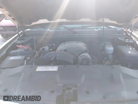 ✅ 2007 Chevrolet Silverado 1500 1LT • VIN: 2GCEK19JX71598484 • Lot: 43093689. Listed on IAAI with 201,949 mi. Free auction sales archive from the USA and detailed vehicle history report at DreamBid. Image 10.