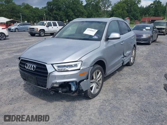 ✅ 2018 Audi Q3 Premium Plus • VIN: WA1JCCFSXJR013917 • Лот: 42900017. Опубликован ранее на IAAI с пробегом 31 193 миль. Бесплатный доступ к архиву аукционных продаж из США и подробный отчёт об истории автомобиля на DreamBid. Изображение 17.
