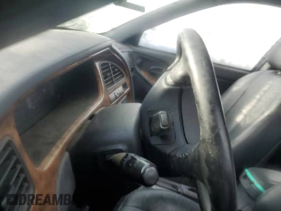 2002 Hyundai Elantra GT z VIN KMHDN55D02U070679, wystawiony jako Copart lot #48323395 z przebiegiem Nie podano mil oraz Szkoda całkowita • Salvage title. Historia ofert i sprzedaży dostępna na DreamBid. Obrazek 9.