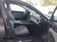 ✅ 2019 Honda Accord EX-L • VIN: 1HGCV3F52KA018579 • Lot: 43103388. Wystawiony na IAAI z przebiegiem 97 559 mil. Bezpłatny archiwum sprzedaży aukcyjnych z USA i szczegółowy raport historii pojazdu na DreamBid. Zdjęcie 5.