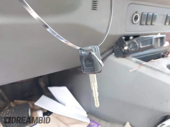 ✅ 2012 Nissan NV SV • VIN: 1N6AF0LY3CN102465 • Лот: 41660251. Опубликован ранее на IAAI с пробегом 155 099 миль. Бесплатный доступ к архиву аукционных продаж из США и подробный отчёт об истории автомобиля на DreamBid. Изображение 11.