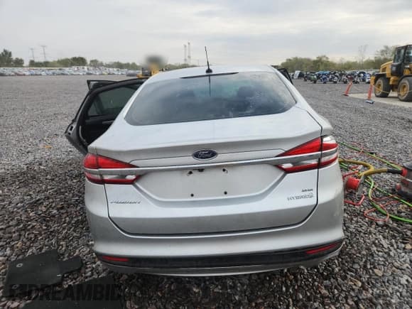 ✅ 2017 Ford Fusion Hybrid SE • VIN: 3FA6P0LUXHR356722 • Лот: 86668385. Опубликован ранее на Copart с пробегом Не указан. Бесплатный доступ к архиву аукционных продаж из США и подробный отчёт об истории автомобиля на DreamBid. Изображение 6.