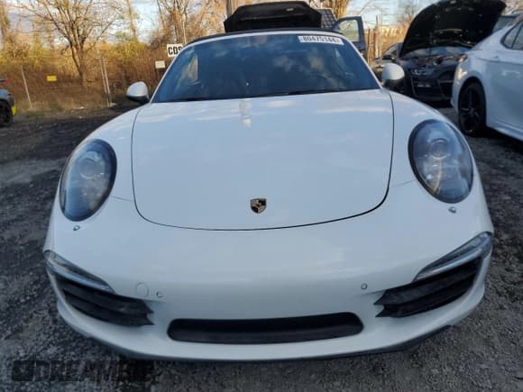 ✅ 2015 Porsche 911 Carrera S • VIN: WP0CB2A91FS155329 • Лот: 80475144. Опубликован ранее на Copart с пробегом Не указан. Бесплатный доступ к архиву аукционных продаж из США и подробный отчёт об истории автомобиля на DreamBid. Изображение 5.