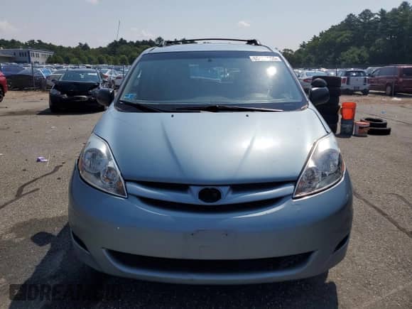 2009 Toyota Sienna LE with VIN 5TDBK23C69S026648, listed as a Copart auction lot 65431055 with 201,198 mi miles and Non repairable. Bid and sale history available at DreamBid. Image 5.