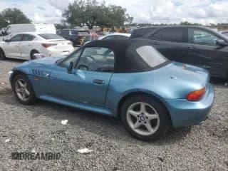 ✅ 1997 BMW 3 Series Z3 2.8 • VIN: 4USCJ3325VLC08001 • Лот: 71037044. Опубликован ранее на Copart с пробегом 191 683 миль. Бесплатный доступ к архиву аукционных продаж из США и подробный отчёт об истории автомобиля на DreamBid. Изображение 2.