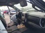 ✅ 2021 Chevrolet Silverado 1500 RST • VIN: 1GCUYEET8MZ311526 • Lot: 42367715. Wystawiony na IAAI z przebiegiem 65 638 mil. Bezpłatny archiwum sprzedaży aukcyjnych z USA i szczegółowy raport historii pojazdu na DreamBid. Zdjęcie 5.