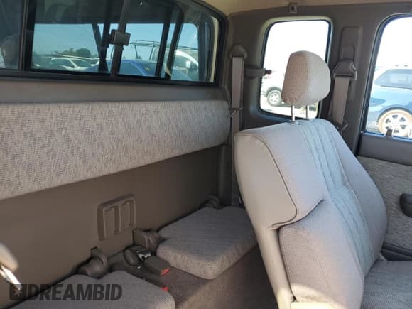 ✅ 1999 Toyota Tacoma • VIN: 4TAVL52N5XZ448920 • Lot: 80413115. Listed on Copart with 51,839 mi. Free auction sales archive from the USA and detailed vehicle history report at DreamBid. Image 10.