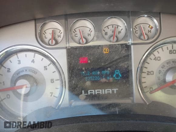 ✅ 2009 Ford F-150 XL • VIN: 1FTPW14V89FA63060 • Lot: 43352574. Wystawiony na IAAI z przebiegiem 205 220 mil. Bezpłatny archiwum sprzedaży aukcyjnych z USA i szczegółowy raport historii pojazdu na DreamBid. Zdjęcie 7.