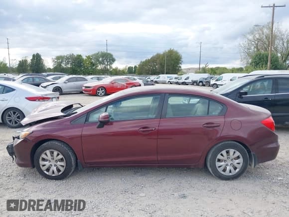 ✅ 2012 Honda Civic LX • VIN: 19XFB2F52CE034133 • Lot: 43375783. Wystawiony na IAAI z przebiegiem 150 037 mil. Bezpłatny archiwum sprzedaży aukcyjnych z USA i szczegółowy raport historii pojazdu na DreamBid. Zdjęcie 14.