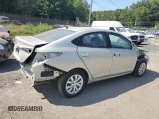2018 Hyundai Accent SEL z VIN 3KPC24A35JE035021, wystawiony jako Copart lot #70999434 z przebiegiem 17 668 mil mil oraz Szkoda całkowita • Salvage title. Historia ofert i sprzedaży dostępna na DreamBid. Obrazek 3.