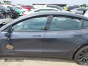 ✅ 2023 Tesla Model 3 Performance • VIN: 5YJ3E1EC1PF678145 • Lot: 42162597. Wystawiony na IAAI z przebiegiem 18 134 mil. Bezpłatny archiwum sprzedaży aukcyjnych z USA i szczegółowy raport historii pojazdu na DreamBid. Zdjęcie 14.