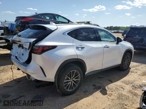 ✅ 2025 Lexus NX 250 Premium • VIN: 2T2GDCAZ6SC016841 • Lot: 51912325. Listed on Copart with 2,711 mi. Free auction sales archive from the USA and detailed vehicle history report at DreamBid. Image 3.