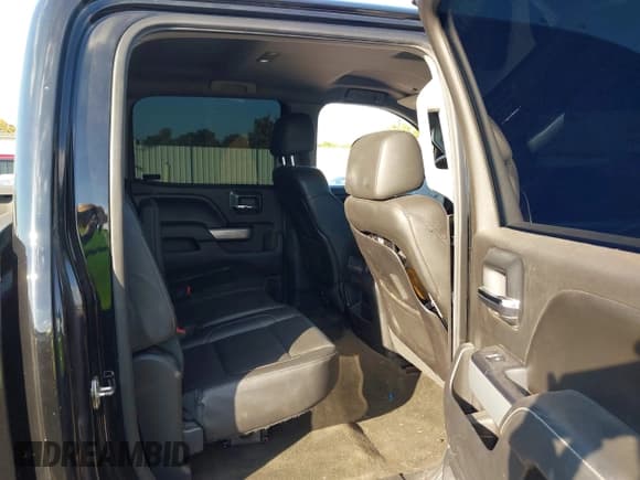 ✅ 2015 Chevrolet Silverado 2500HD LTZ • VIN: 1GC1KWE87FF601153 • Лот: 43541375. Опубликован ранее на IAAI с пробегом 254 387 миль. Бесплатный доступ к архиву аукционных продаж из США и подробный отчёт об истории автомобиля на DreamBid. Изображение 8.