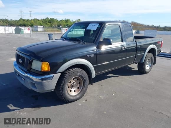 ✅ 2004 Ford Ranger XL Fleet • VIN: 1FTZR45E34PA17283 • Lot: 43765627. Listed on IAAI with 157,624 mi. Free auction sales archive from the USA and detailed vehicle history report at DreamBid. Image 2.