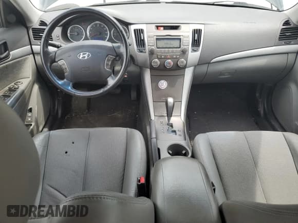 ✅ 2010 Hyundai Sonata Limited • VIN: 5NPEU4AC3AH626060 • Лот: 56662725. Опубликован ранее на Copart с пробегом 195 416 миль. Бесплатный доступ к архиву аукционных продаж из США и подробный отчёт об истории автомобиля на DreamBid. Изображение 8.