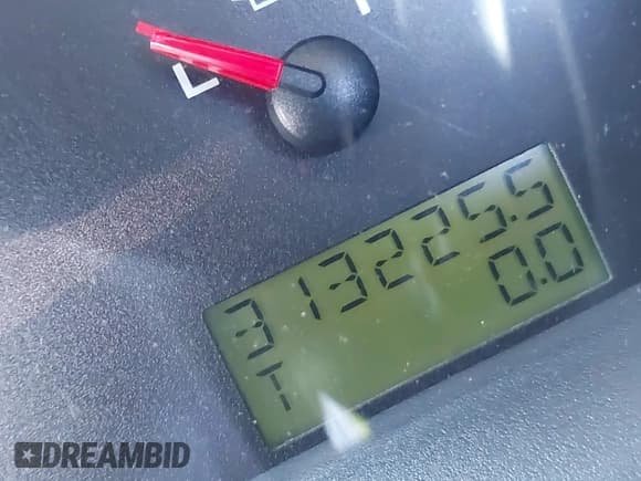 ✅ 2006 Ford F-150 STX • VIN: 1FTRX12W36NB11244 • Lot: 42246499. Listed on IAAI with 313,225 mi. Free auction sales archive from the USA and detailed vehicle history report at DreamBid. Image 7.