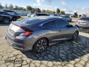 ✅ 2018 Honda Civic LX • VIN: 2HGFC4B51JH306320 • Lot: 86825845. Wystawiony na Copart z przebiegiem 83 345 mil. Bezpłatny archiwum sprzedaży aukcyjnych z USA i szczegółowy raport historii pojazdu na DreamBid. Zdjęcie 3.