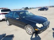 ✅ 2003 Mercedes-Benz C 240 • VIN: WDBRF61J83A475893 • Lot: 43902355. Wystawiony na IAAI z przebiegiem 71 949 mil. Bezpłatny archiwum sprzedaży aukcyjnych z USA i szczegółowy raport historii pojazdu na DreamBid. Zdjęcie 1.