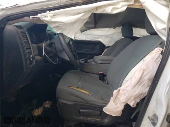 2014 Ram 1500 Express z VIN 1C6RR7KT0ES152375, wystawiony jako Copart lot #86227535 z przebiegiem 159 640 mil mil oraz Szkoda całkowita • Salvage title. Historia ofert i sprzedaży dostępna na DreamBid. Obrazek 7.