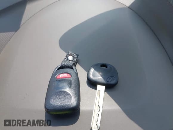 ✅ 2013 Hyundai Accent GLS • VIN: KMHCT4AE1DU462681 • Lot: 43267203. Listed on IAAI with 135,383 mi. Free auction sales archive from the USA and detailed vehicle history report at DreamBid. Image 11.