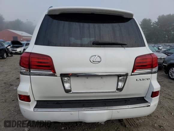 ✅ 2015 Lexus LX 570 • VIN: JTJHY7AX5F4181434 • Lot: 70527823. Listed on Copart with 38,327 mi. Free auction sales archive from the USA and detailed vehicle history report at DreamBid. Image 6.